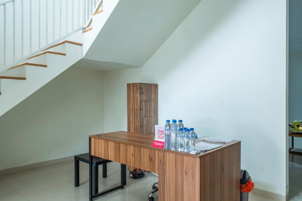 Hotel OYO 2259 Zleepy Ks Tubun Cirebon Zewnętrze zdjęcie