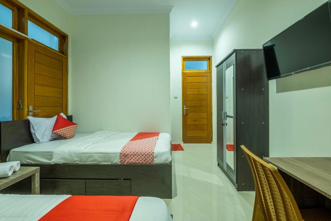 Hotel OYO 2259 Zleepy Ks Tubun Cirebon Zewnętrze zdjęcie