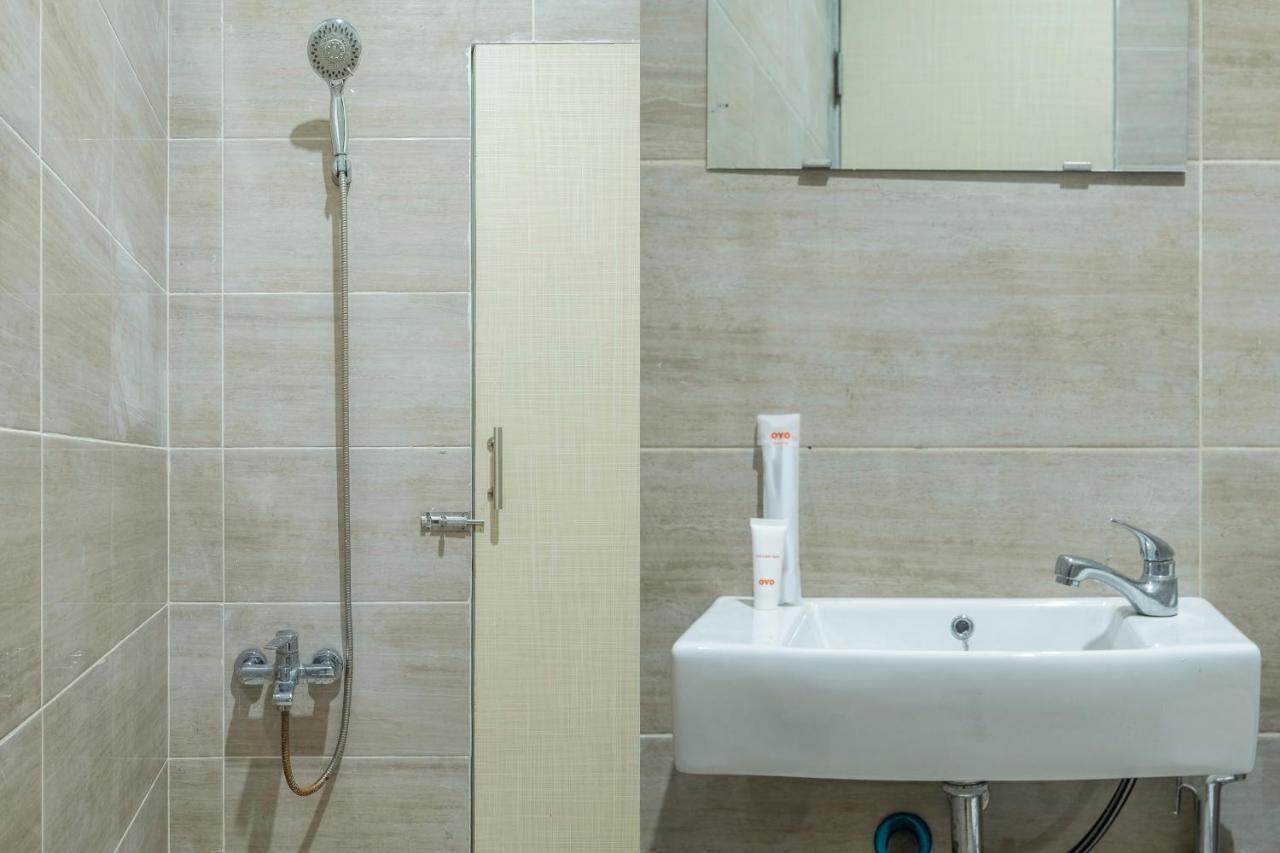 Hotel OYO 2259 Zleepy Ks Tubun Cirebon Zewnętrze zdjęcie